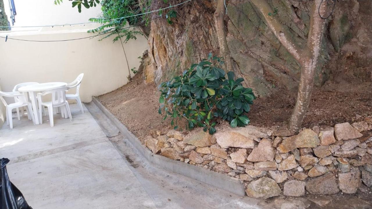 Aquamarine Sant Feliu En La Playa Con Patio Apartman Sant Feliu de Guíxols Kültér fotó